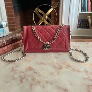 Chanel Pink Boy Flap Interlocking CC Continental Wallet with Chain | WOC